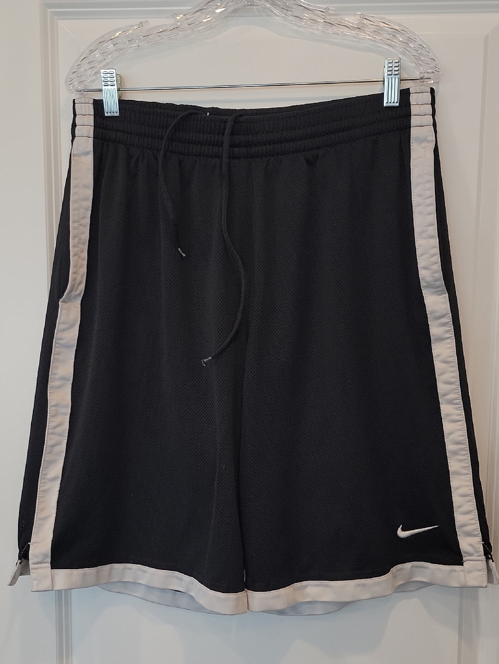 NIKE Dri Fit Black Baseball Shorts Size Large